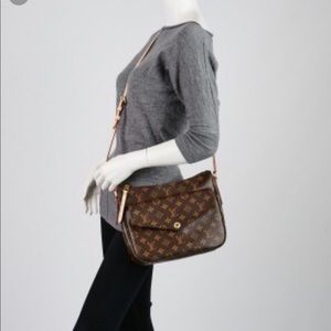 Louis Vuitton Crossbody Tote